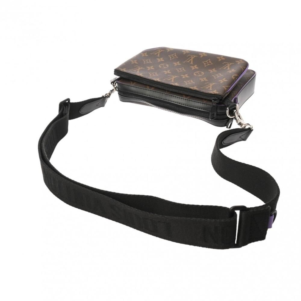 Louis Vuitton Shoulder Bags