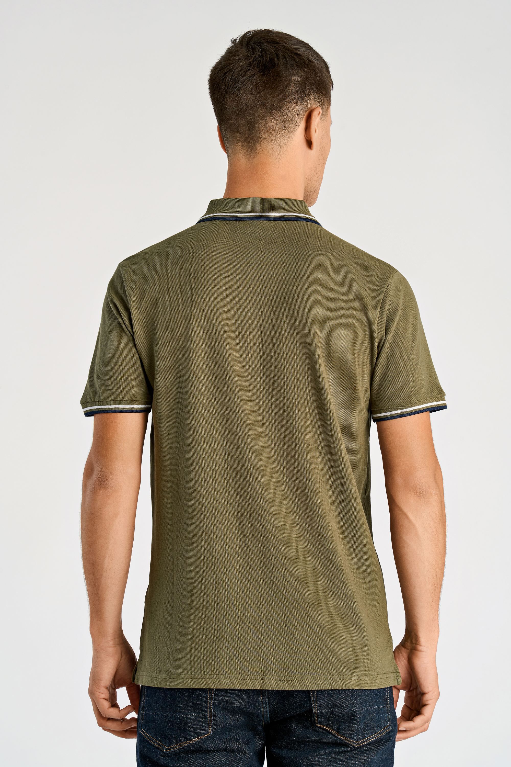 Polo shirt w. zip neck