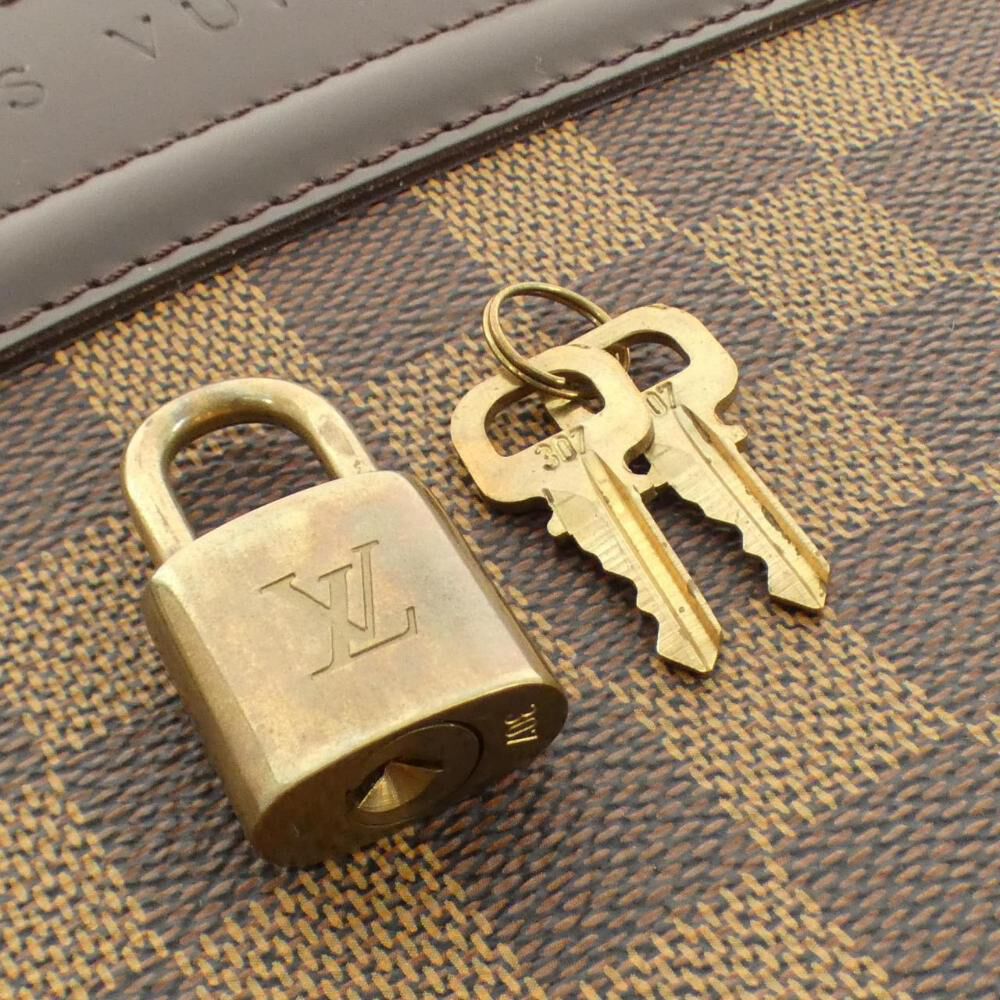 Louis Vuitton Nolita