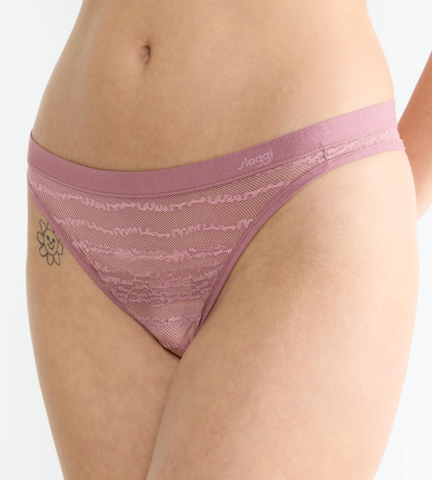 sloggi FREE Evolve String Lace