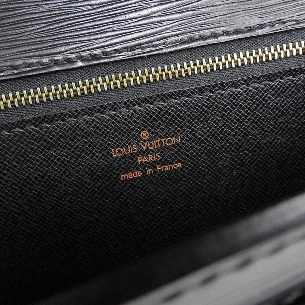 Louis Vuitton Clutch
