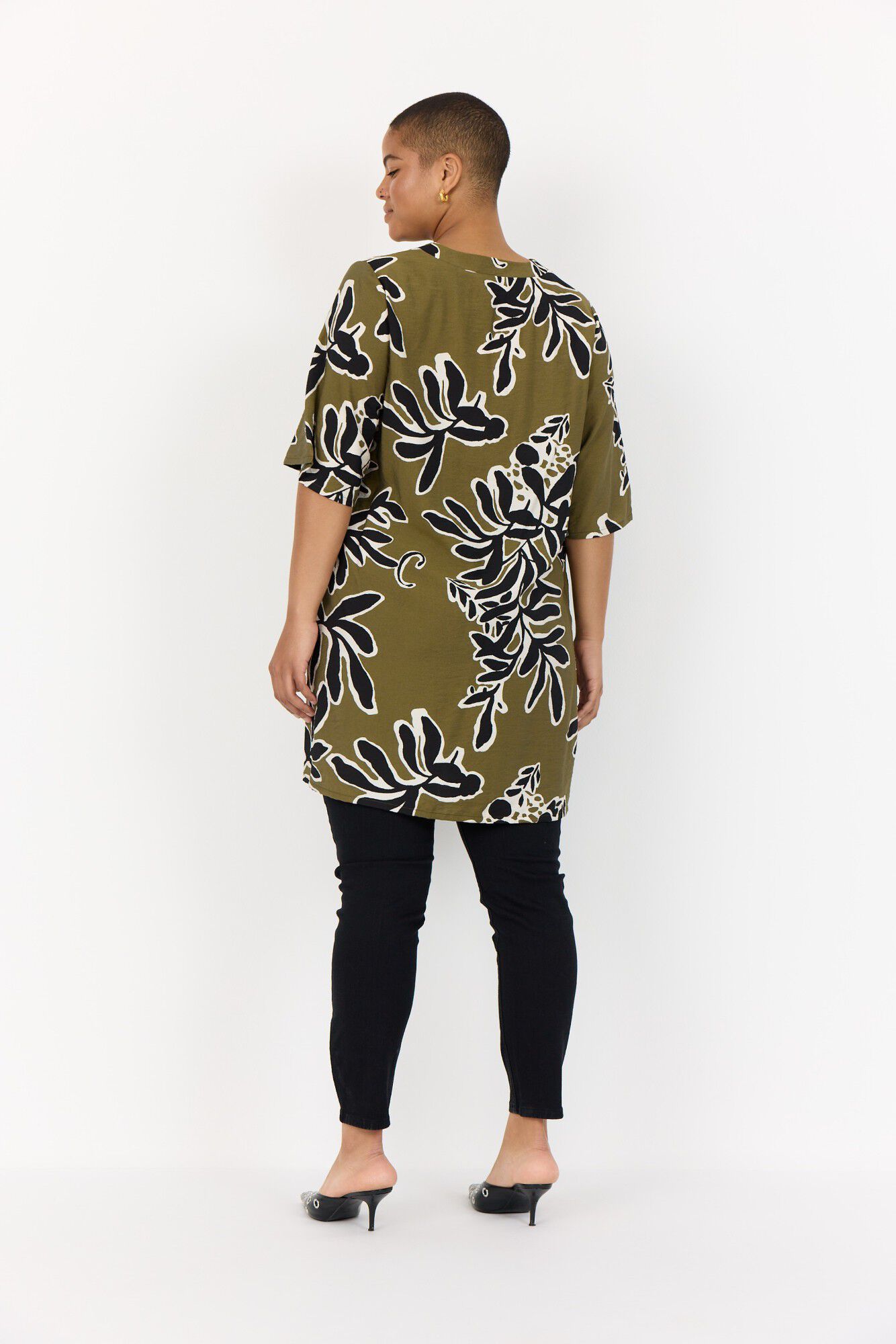 Curvy WA-LINNEA 3 Tunika Oliven