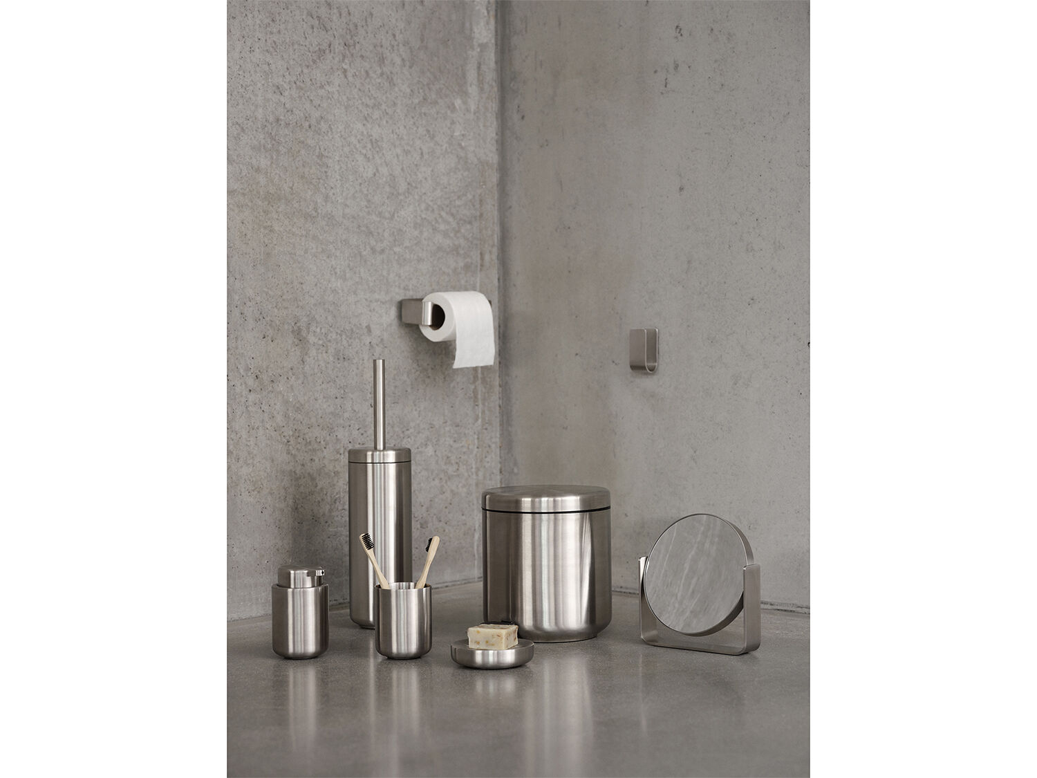 Tv&aring;lpump Ume Ume St&aring;l