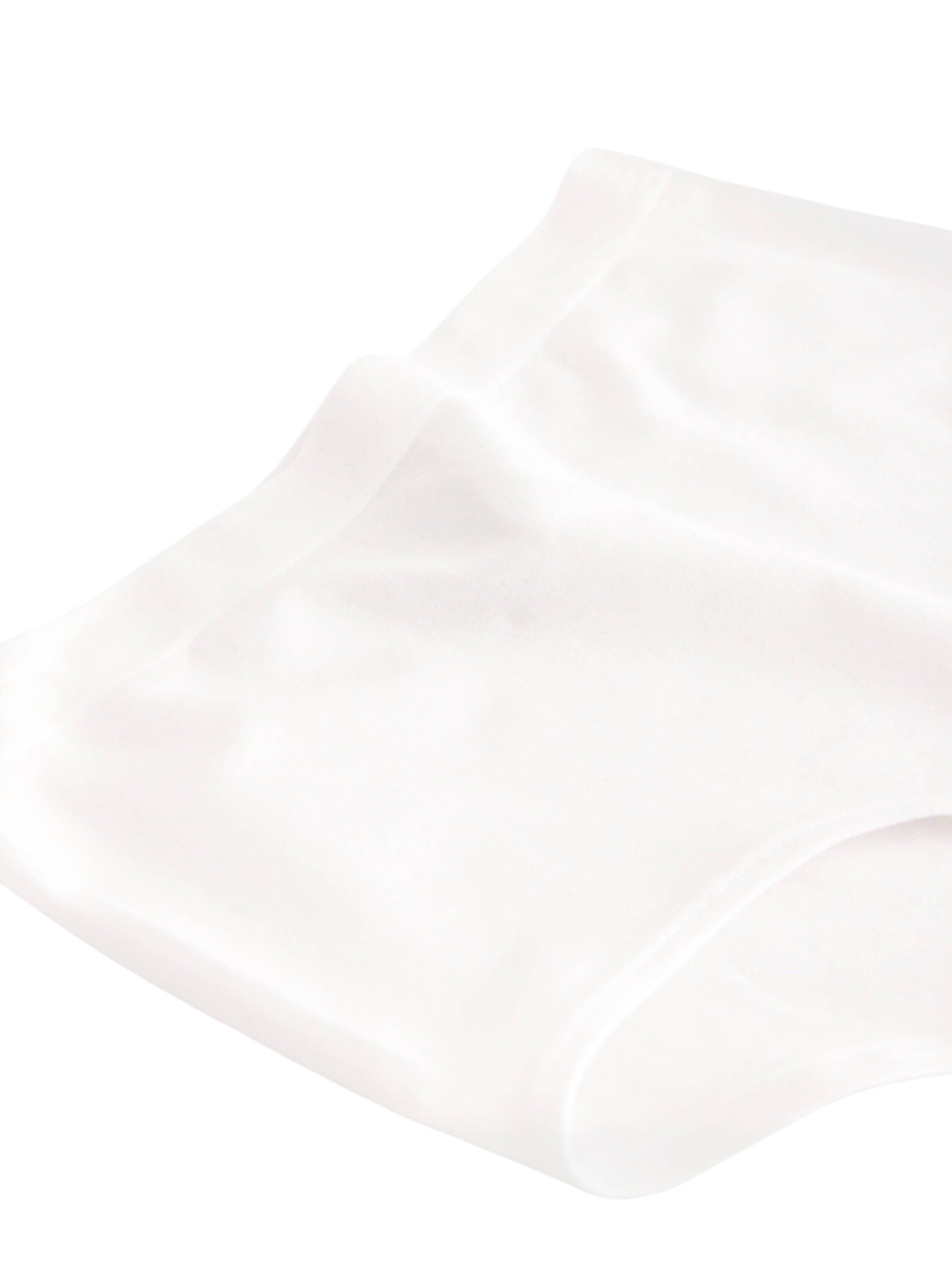 Trosor med h&ouml;g midja utan s&ouml;mmar