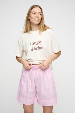 statement tee