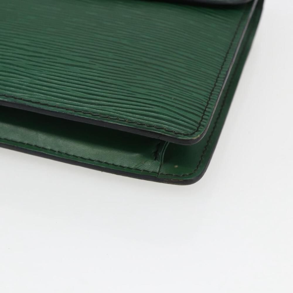 Louis Vuitton Montaigne