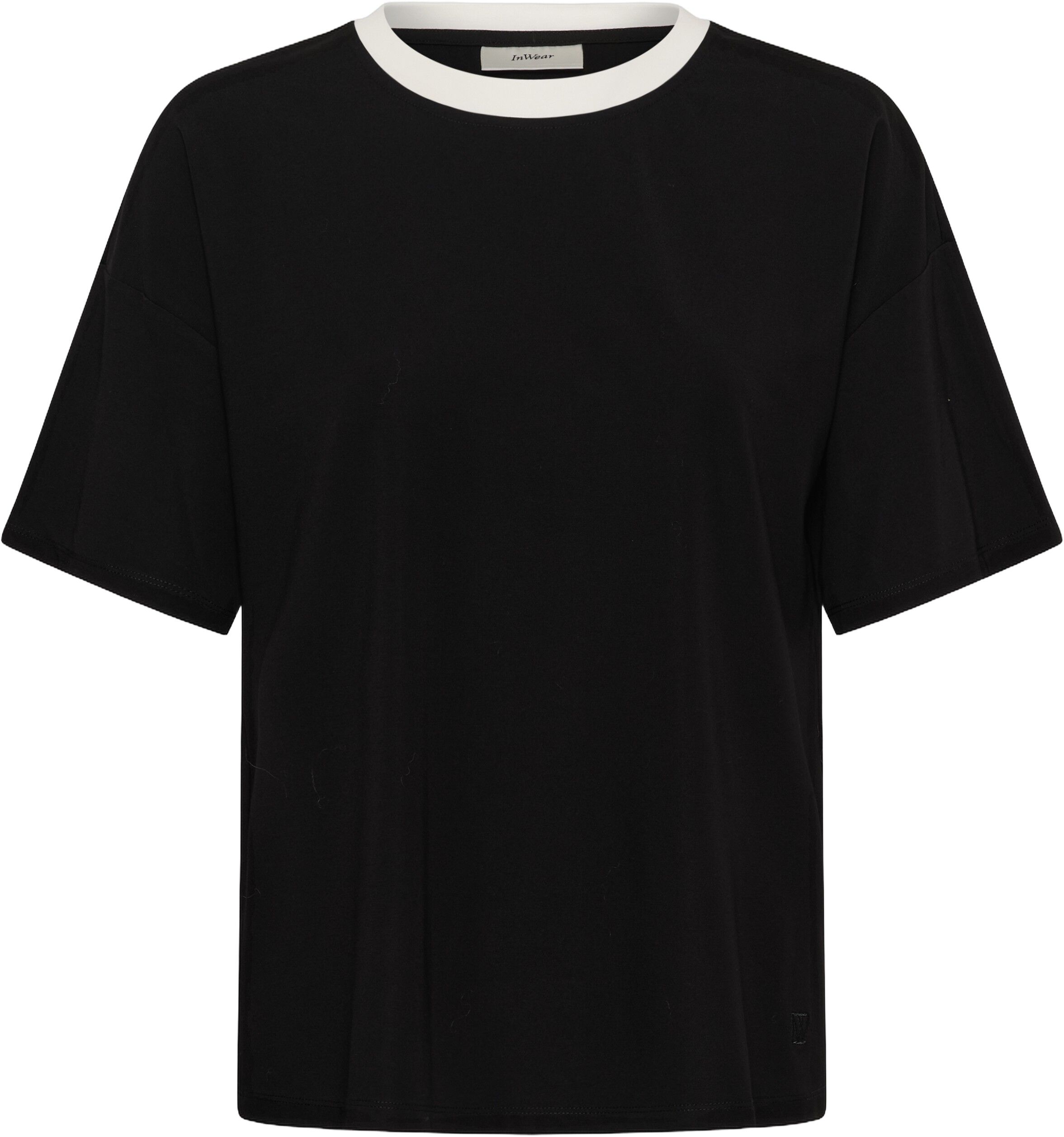 LuxaiIW Tshirt