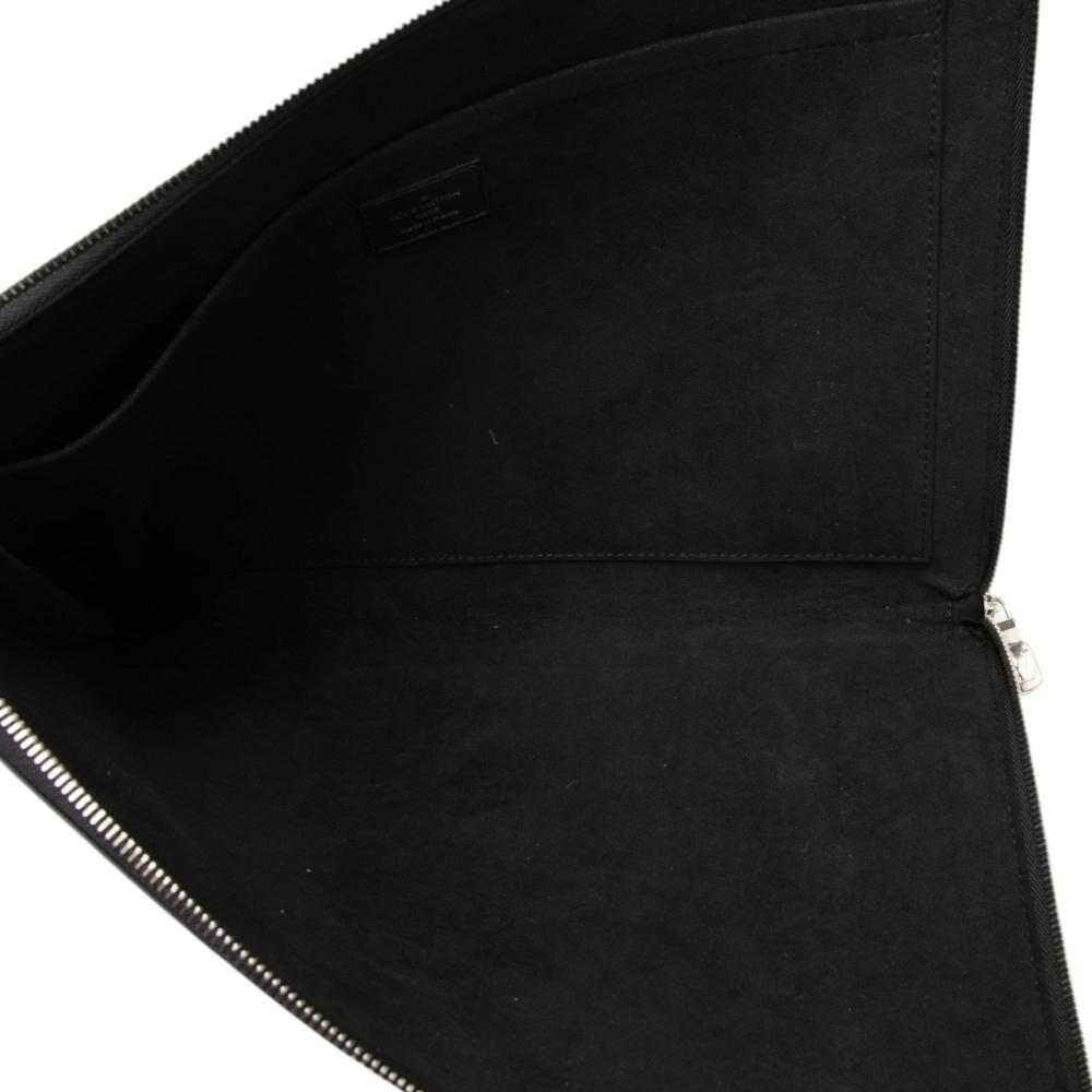 Louis Vuitton Clutch