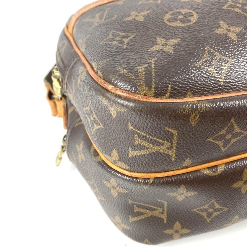 Louis Vuitton Reporter