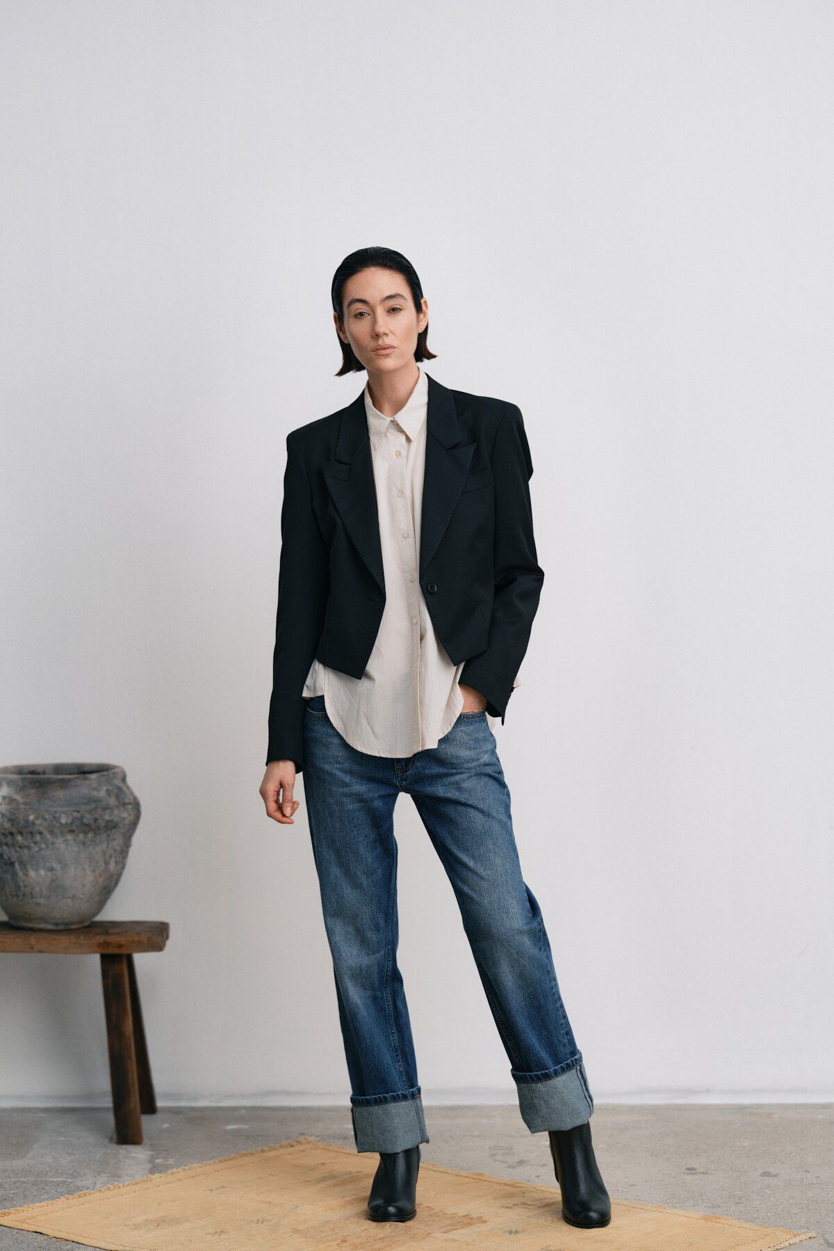Smooth tailoring short jacket - Tam