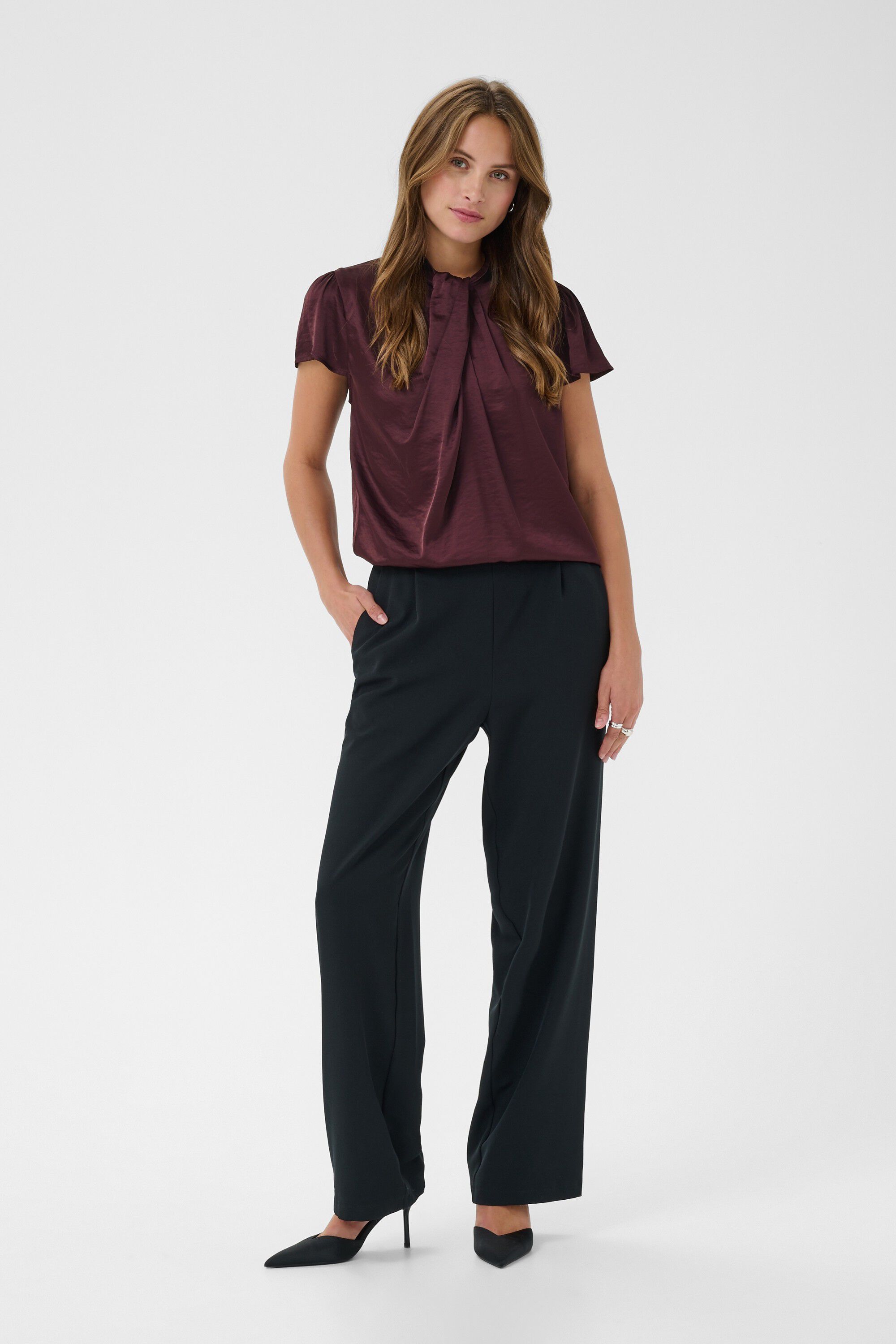PananSZ Drapy SS Blouse
