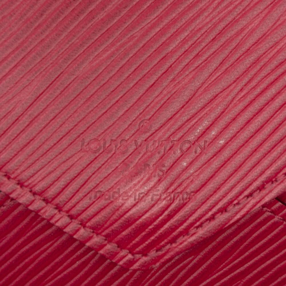 Louis Vuitton Clutch