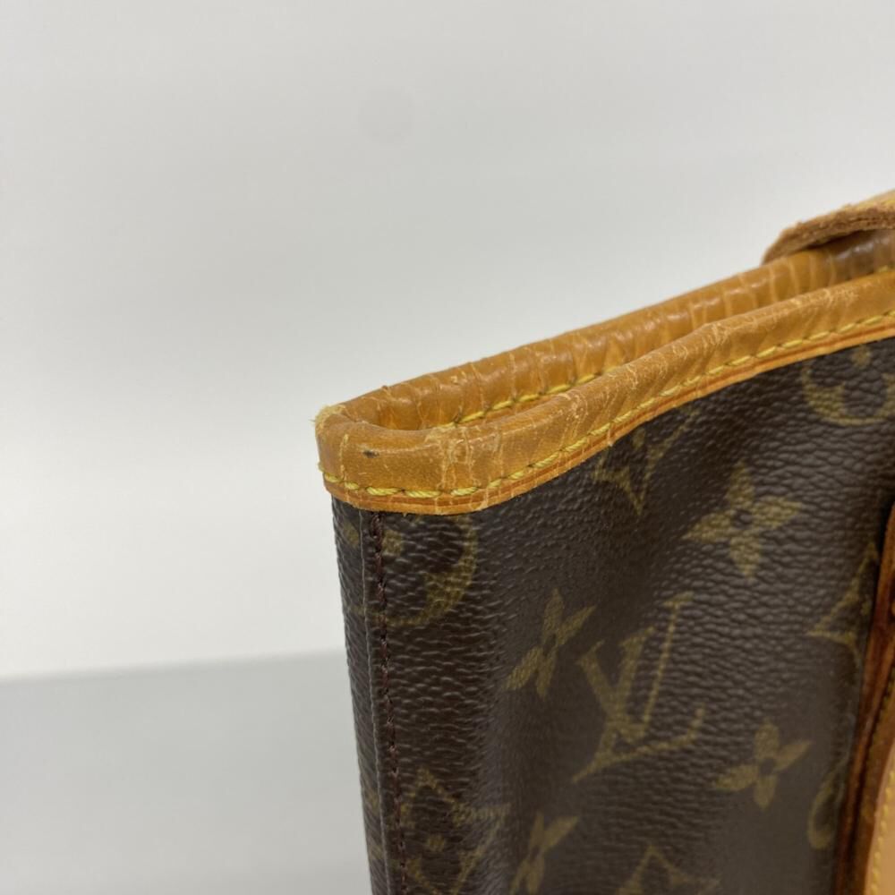 Louis Vuitton Bucket Bag