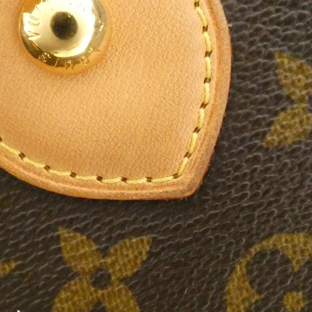 Louis Vuitton Shoulder Bags