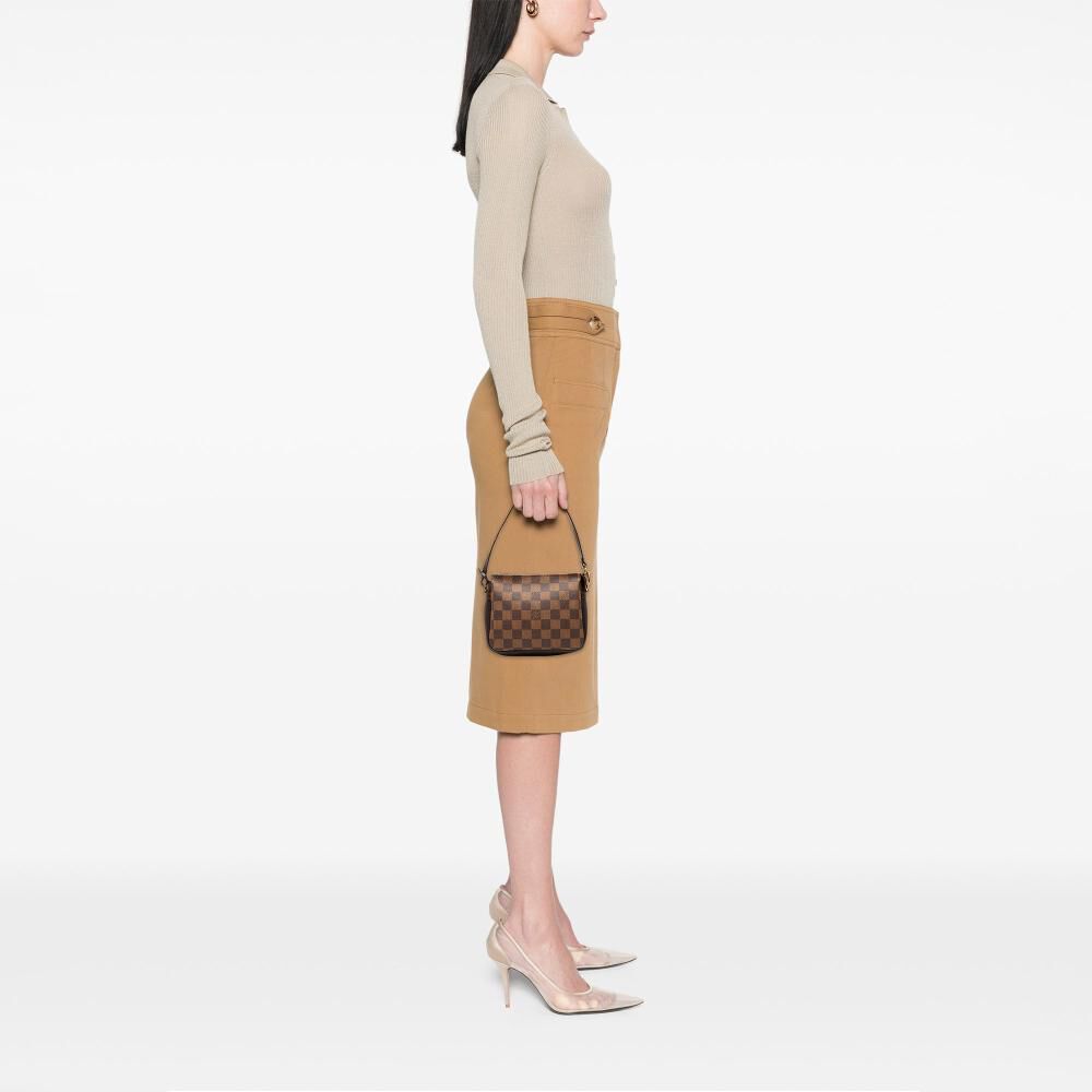 Louis Vuitton Shoulder Bags