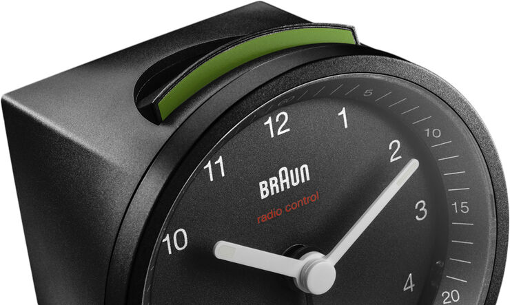 RADIOSTYRD VÄCKARKLOCKA