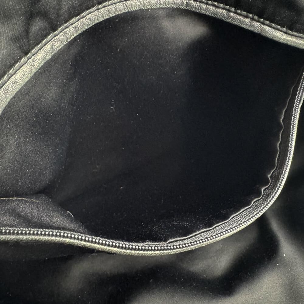 Yves Saint Laurent Tote