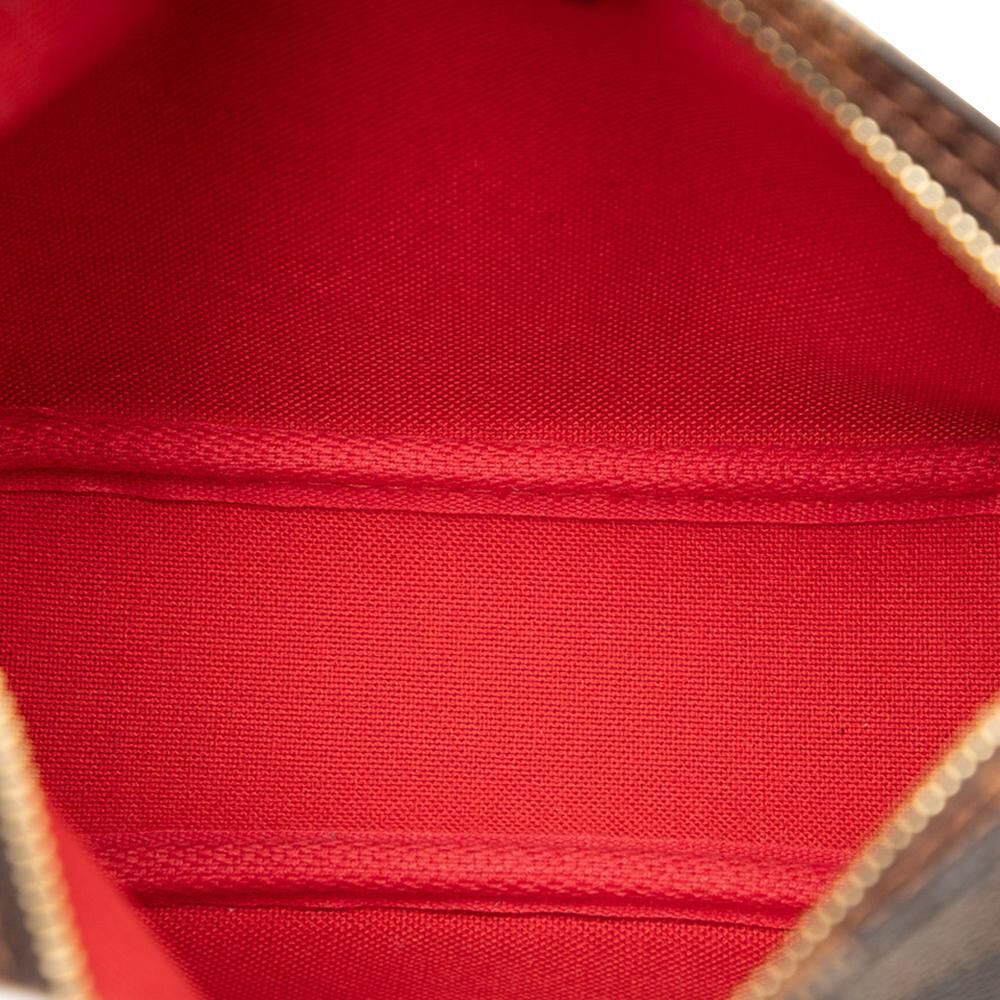 Louis Vuitton Shoulder Bags