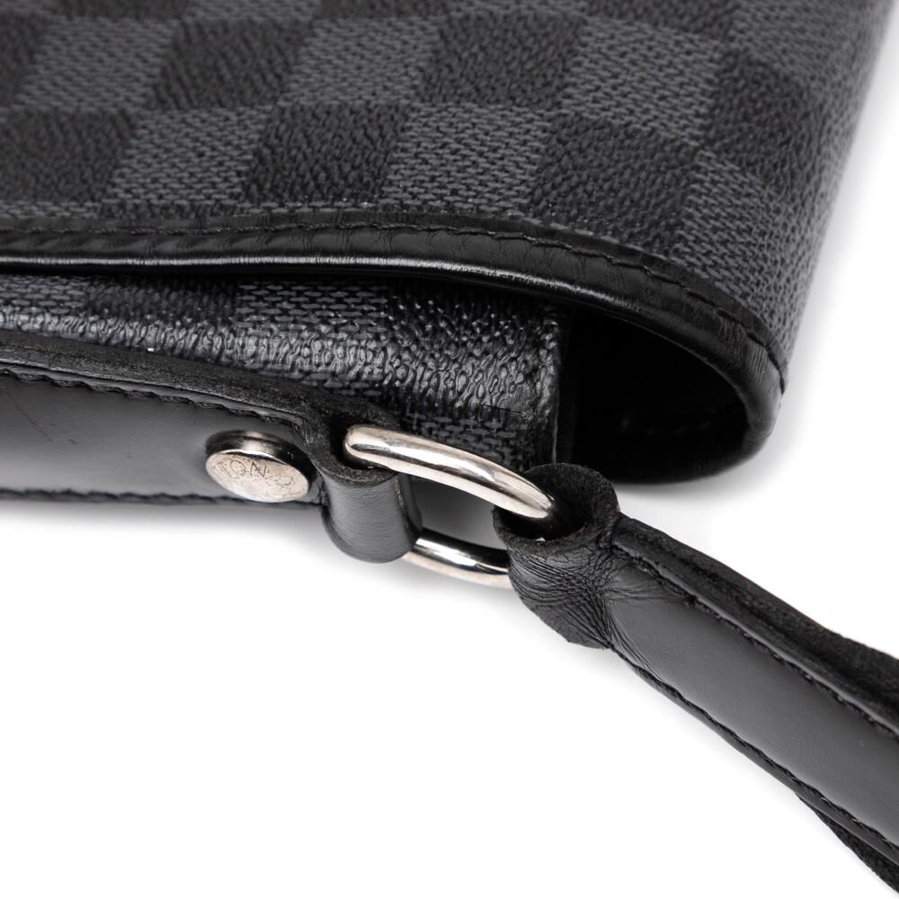 Louis Vuitton Shoulder Bags