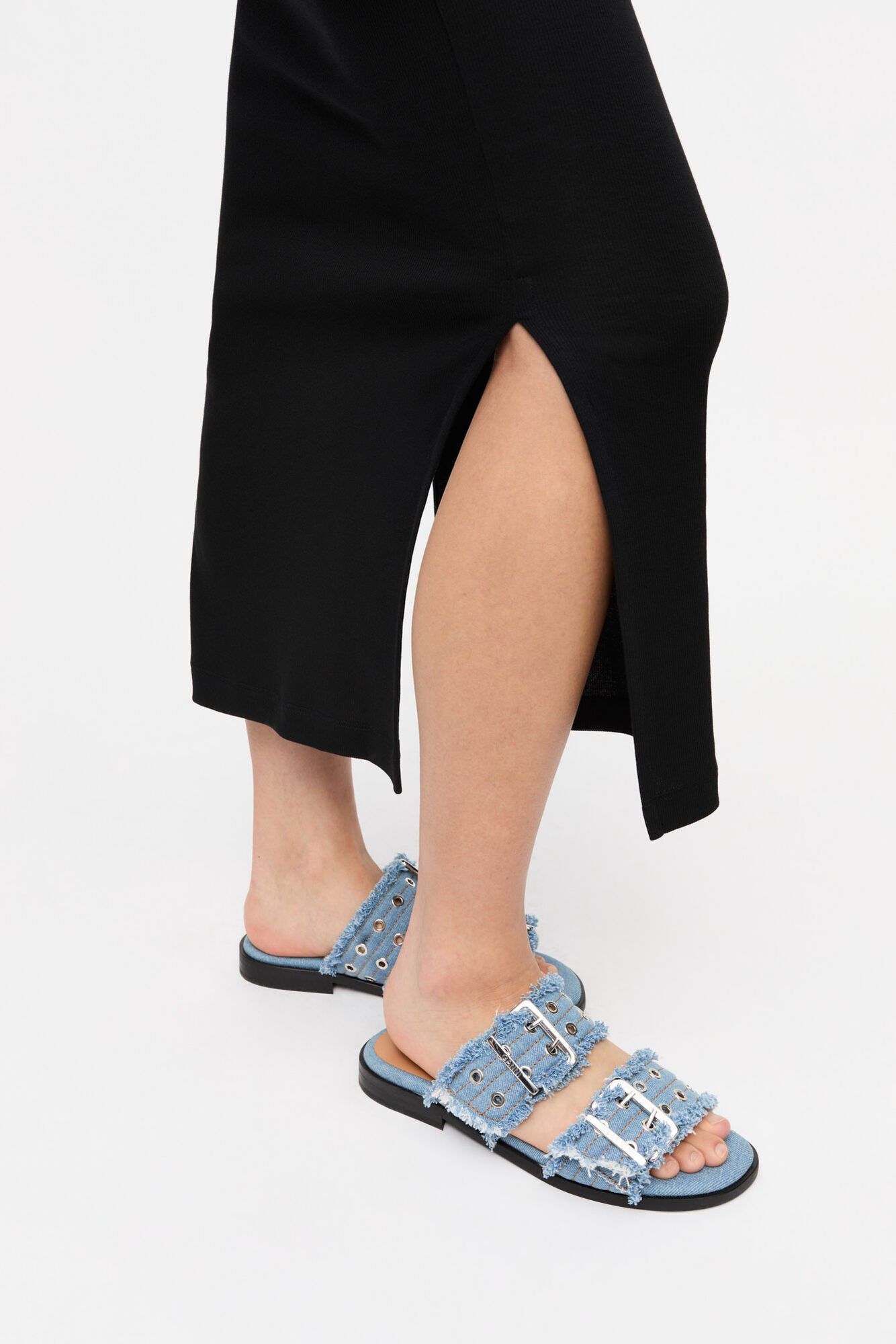 Feminine Buckle Two Strap Sandal De