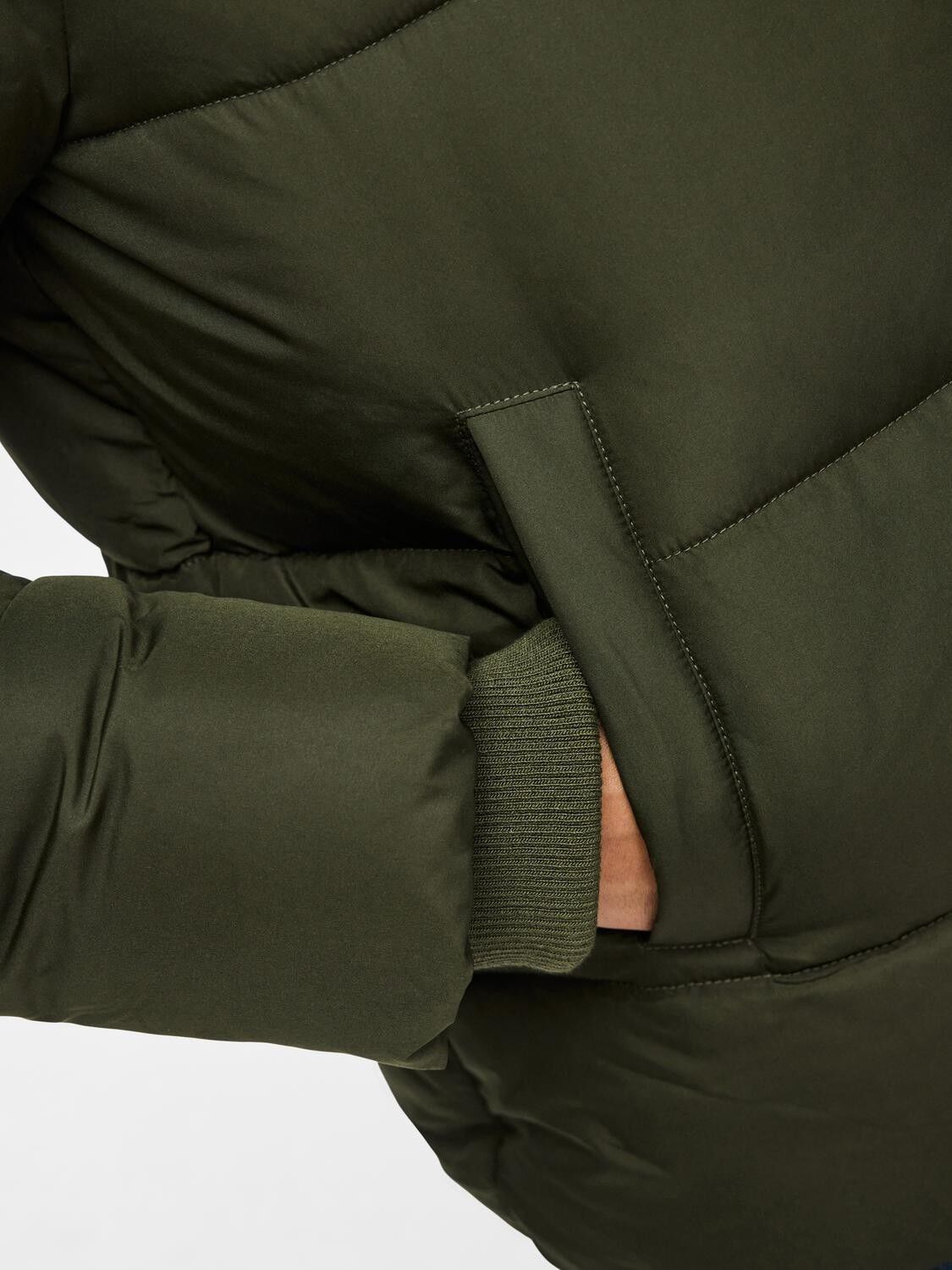 PCBEE NEW SHORT PUFFER JACKET NOOS