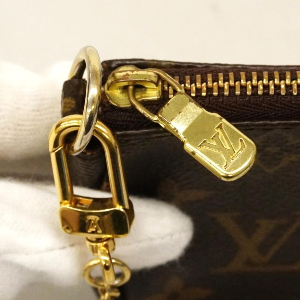Louis Vuitton Pochette Accessoires