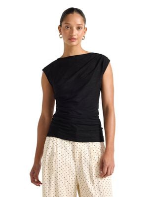 Ermel&oslash;s topp med rynker langs siden