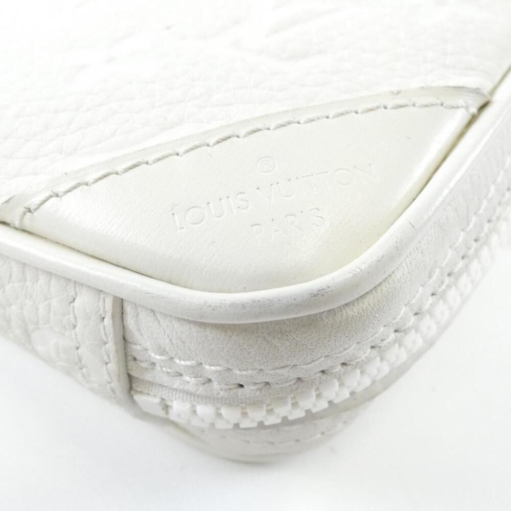 Louis Vuitton Shoulder Bags