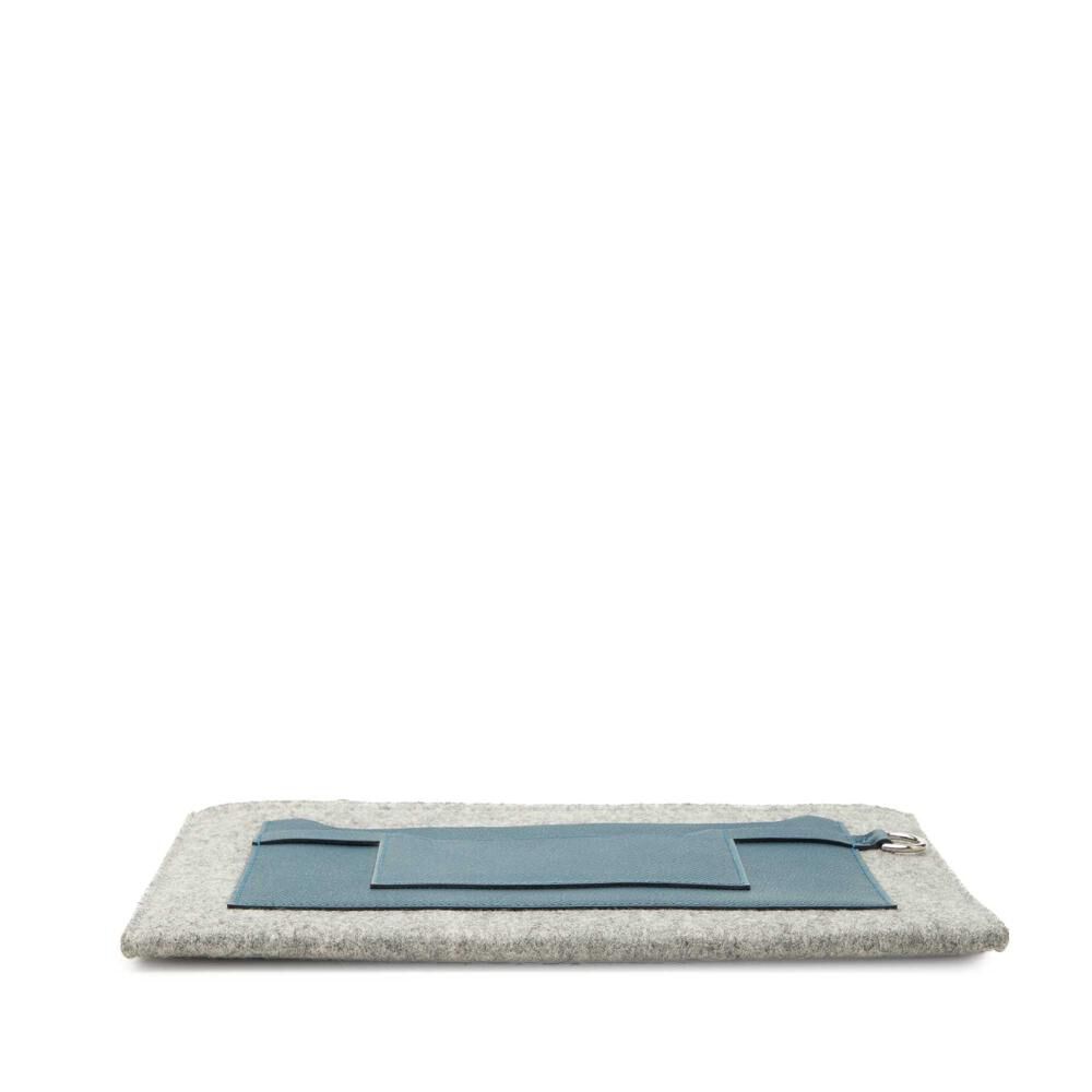 Herm&egrave;s Clutch