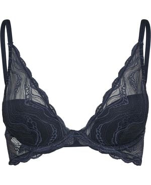 LIGHTLY LINED PLUNGE