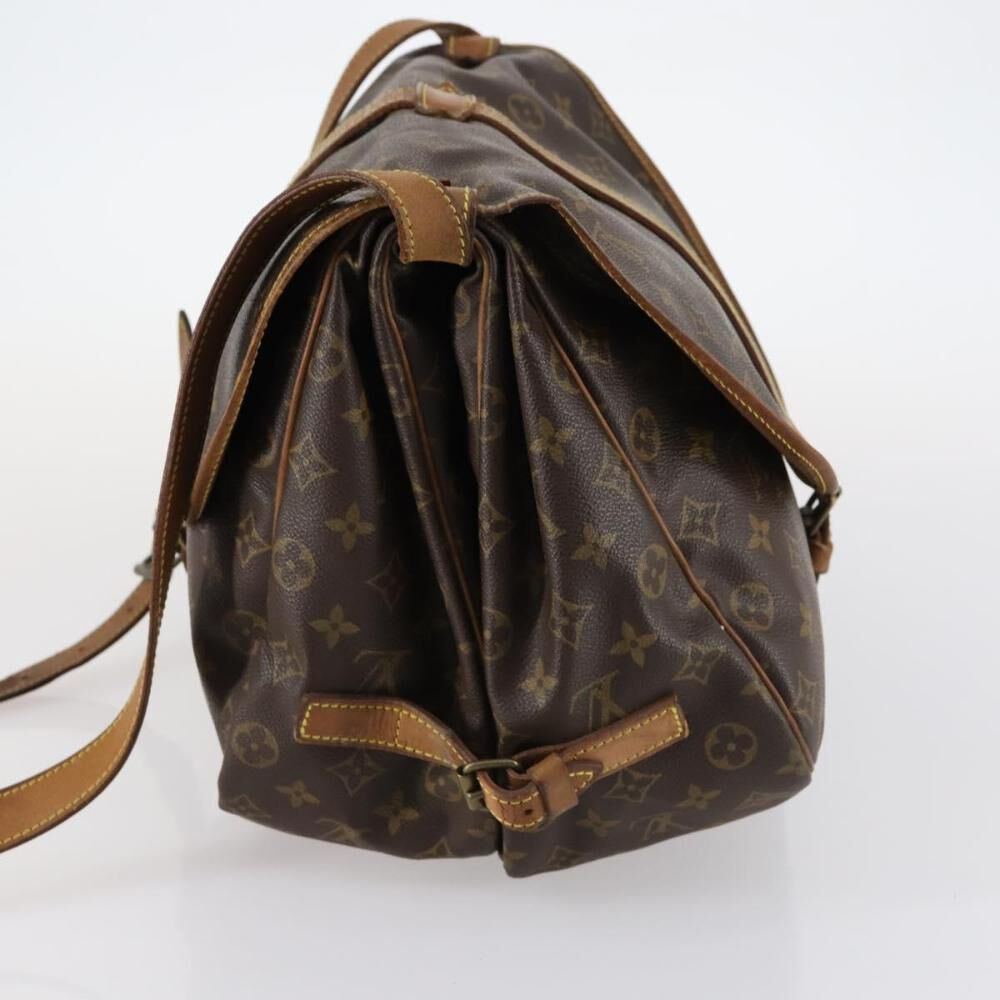 Louis Vuitton Saumur
