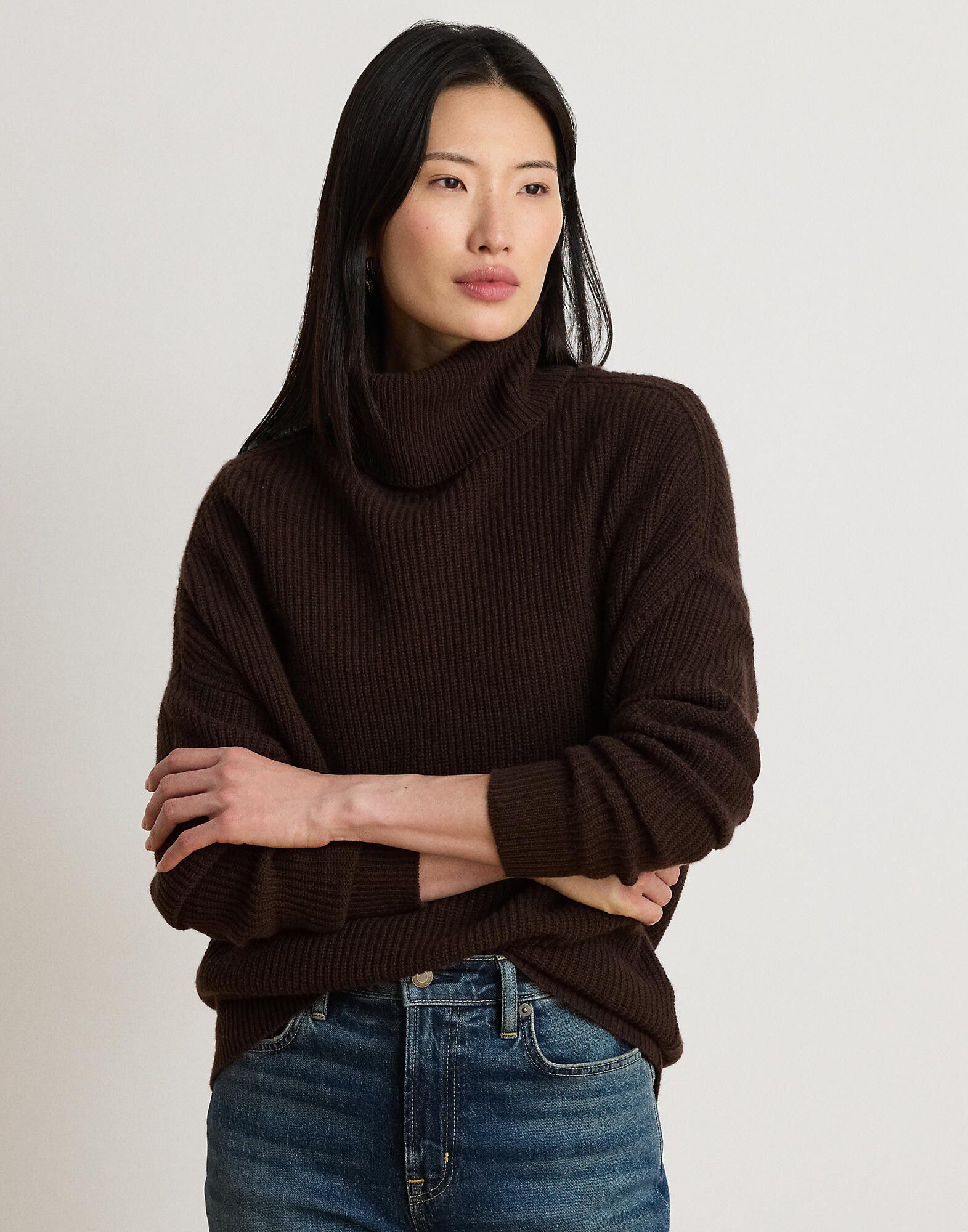 Ribbed Wool-Cashmere Turtleneck Sweater