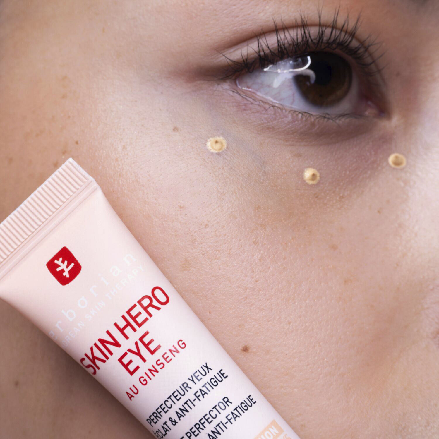 Skin Hero Eye - Non-Tinted Eye Perfector + Anti Fatigue-behandling p&aring;