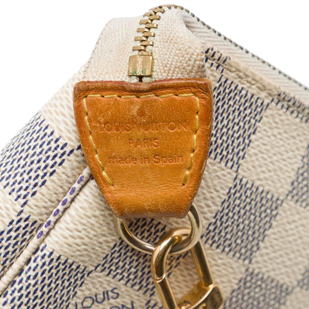 Louis Vuitton Pochette Accessoires
