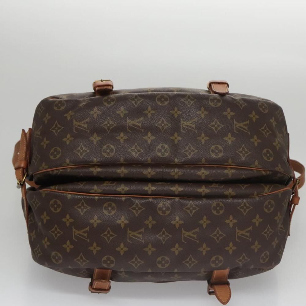 Louis Vuitton Saumur