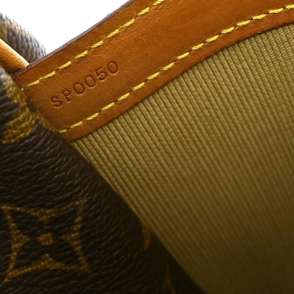 Louis Vuitton Reporter