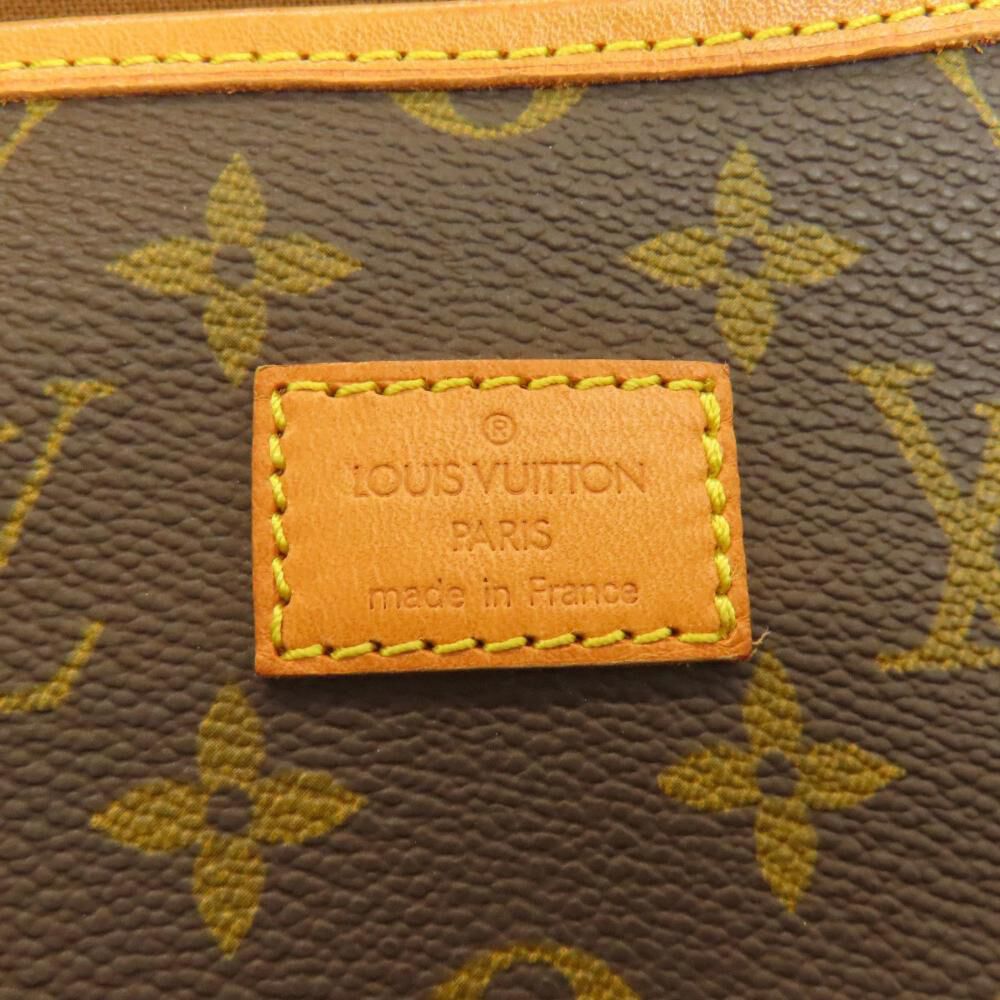 Louis Vuitton Saumur