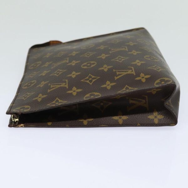 Louis Vuitton Poche Toilette