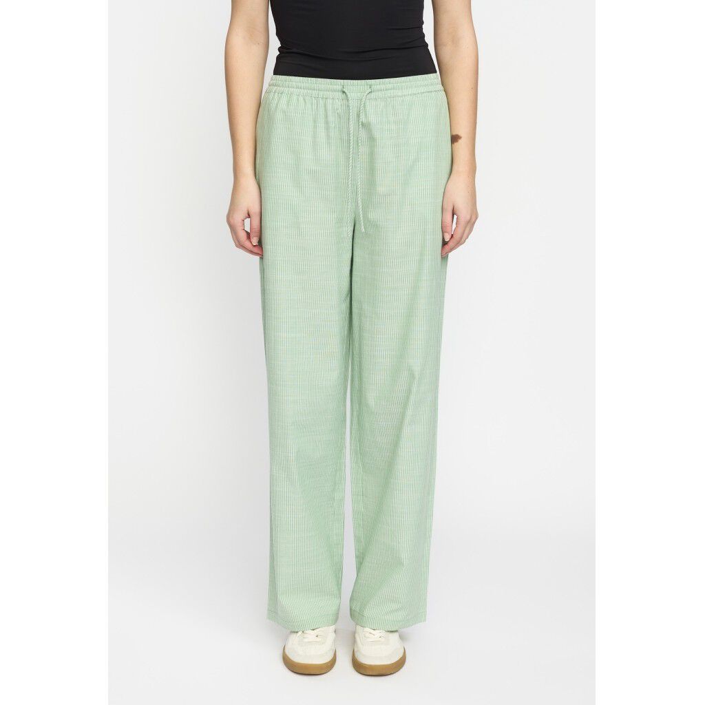 SREbbi Pant