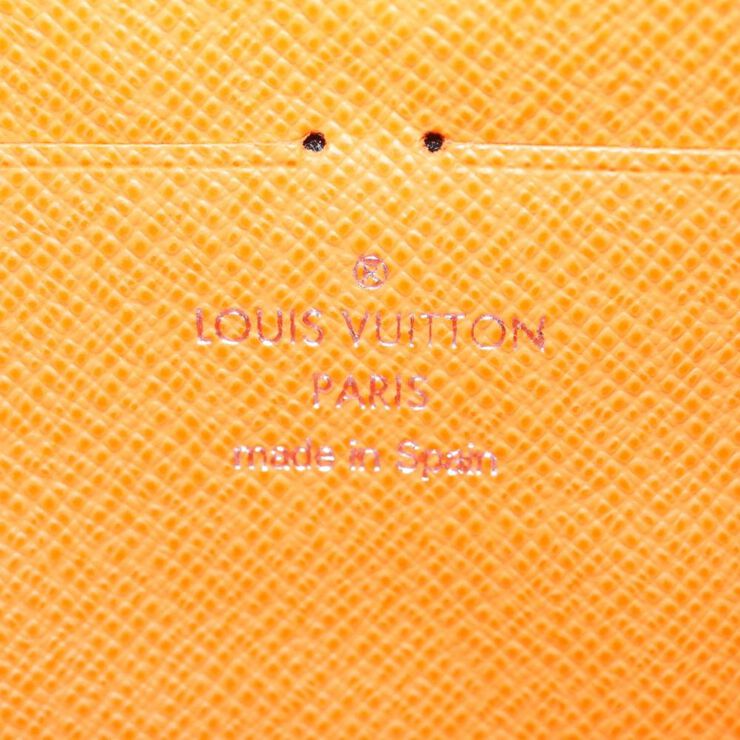 Louis Vuitton Satellite