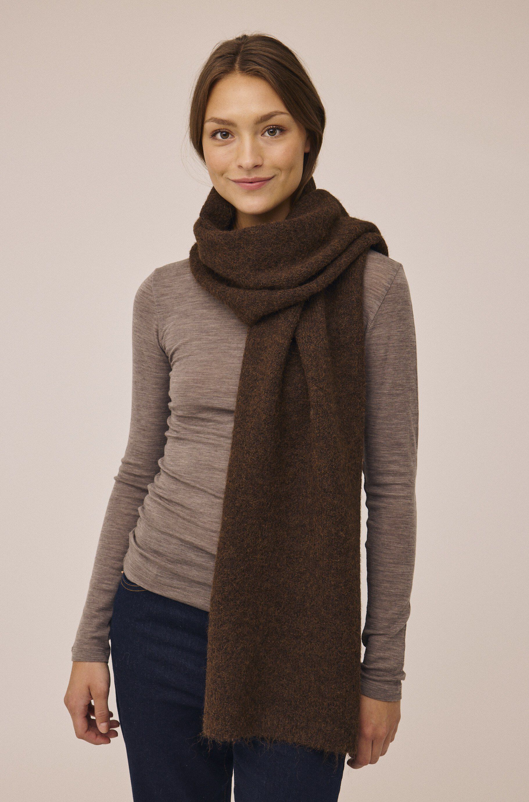 Iselin 7 GRS Scarf