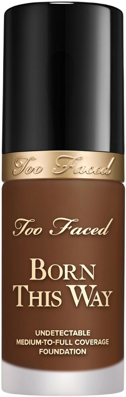 Born This Way Natural Finish Foundation medelh&ouml;g till h&ouml;g t&auml;ckning