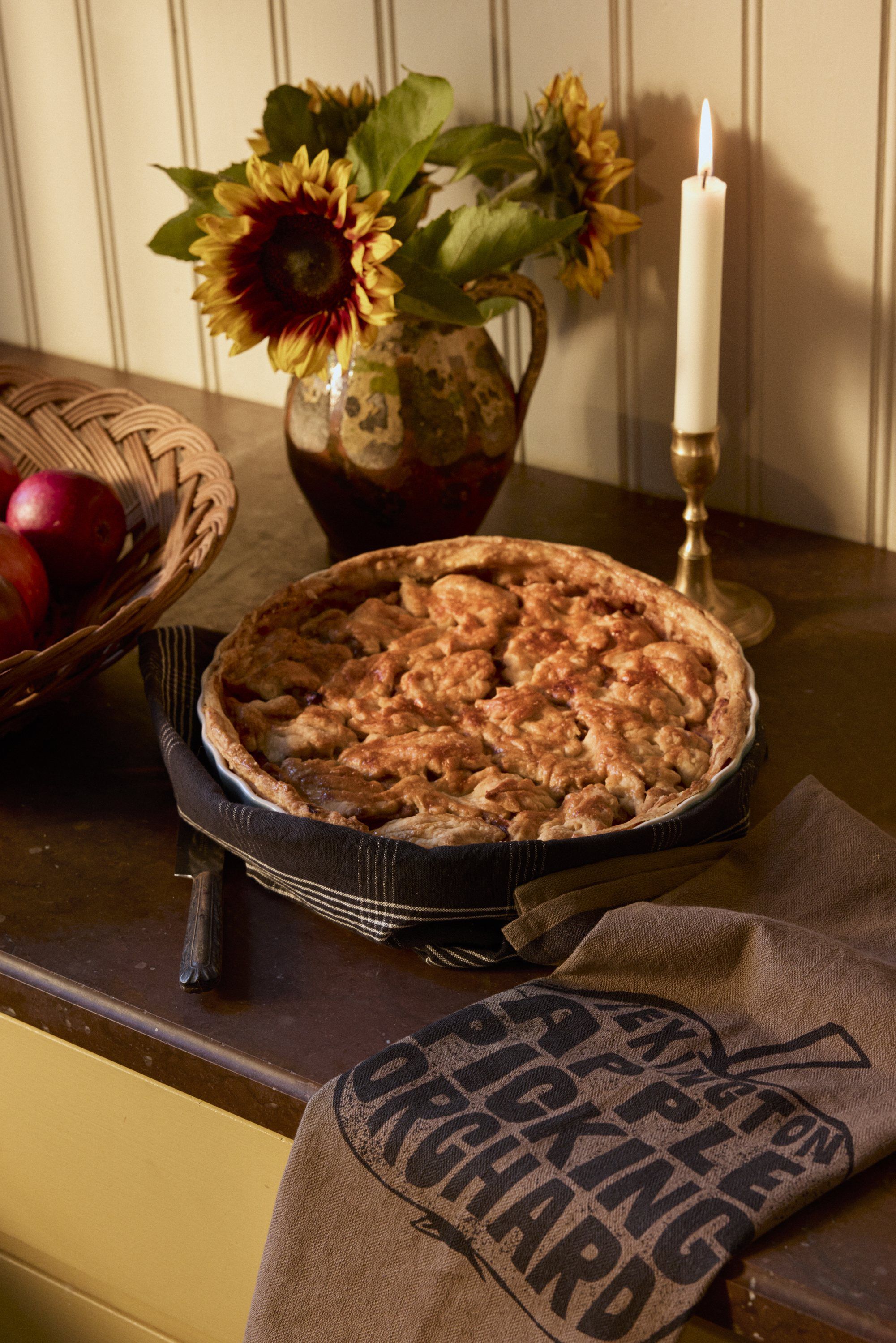 Apple Organic Cotton Kitchen Towel