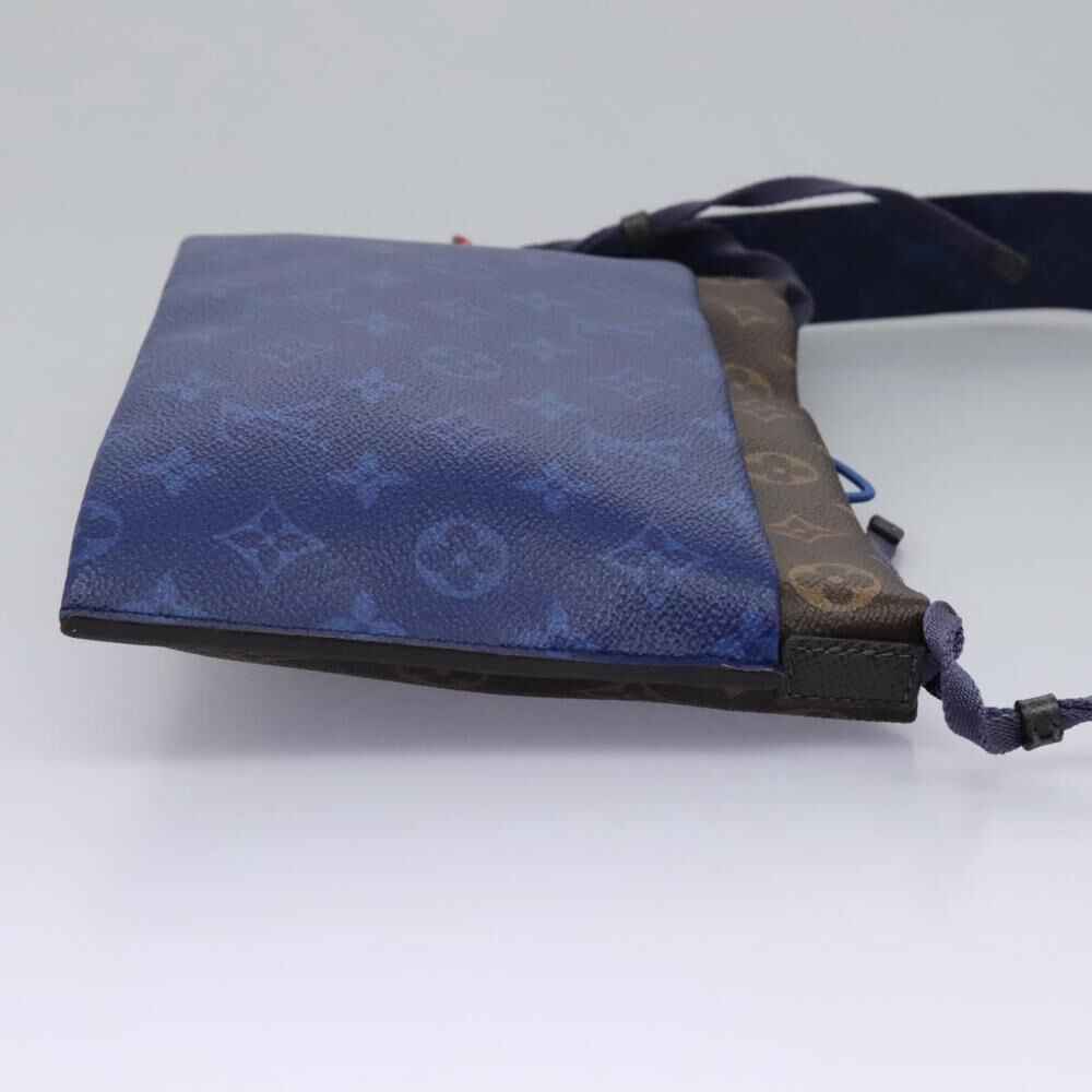 Louis Vuitton Pouch