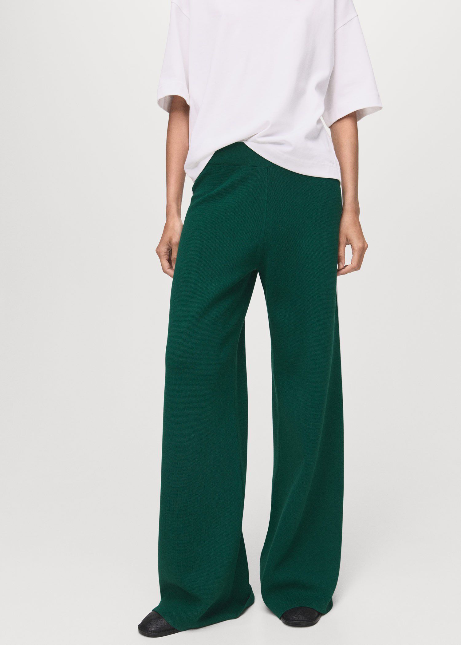 Fine-knit straight-fit trousers