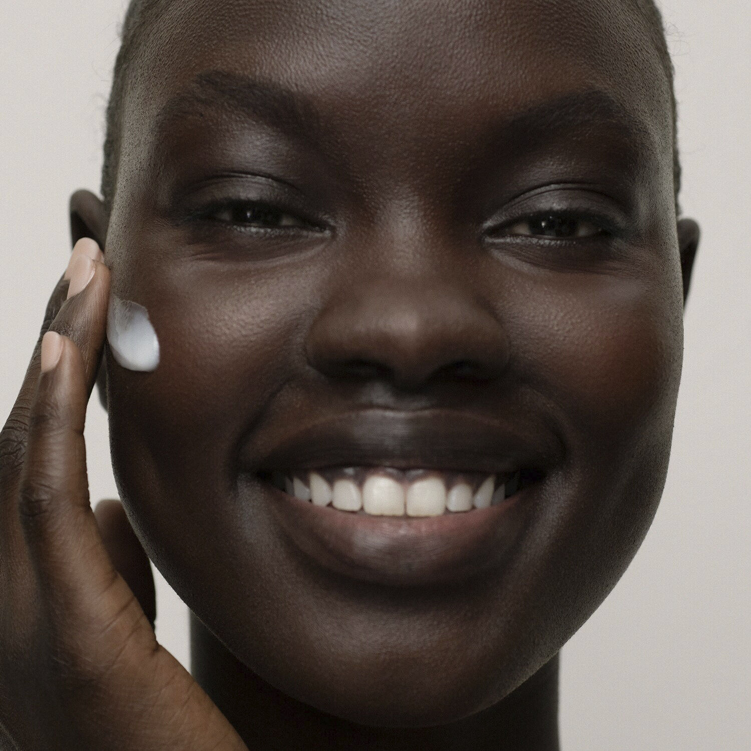 Lotus Moisturizer - Anti-age dagkr&auml;m med lotus och E-vitamin