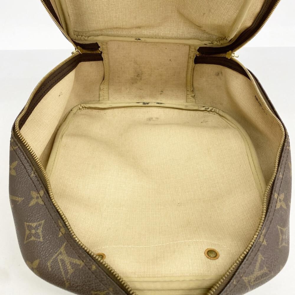 Louis Vuitton Excursion