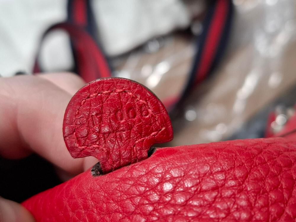 Herm&Atilde;&uml;s Evelyne