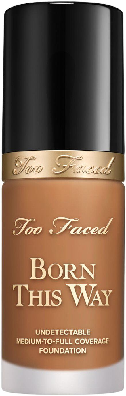 Born This Way Natural Finish Foundation medelh&ouml;g till h&ouml;g t&auml;ckning