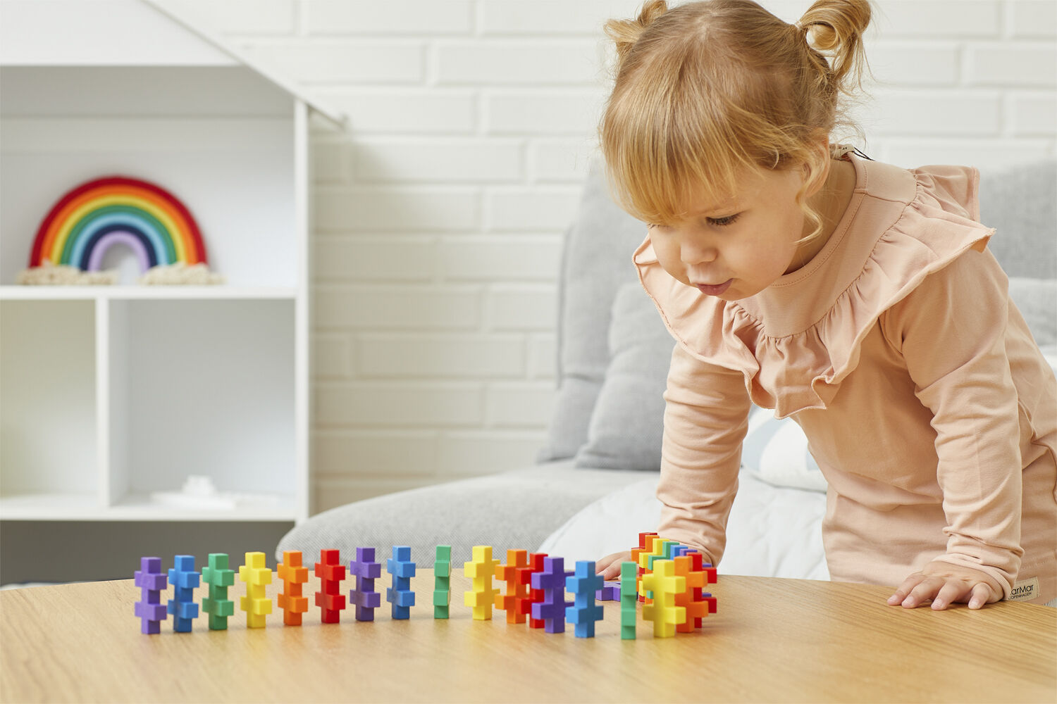 Plus plus Learn to Build Big activity